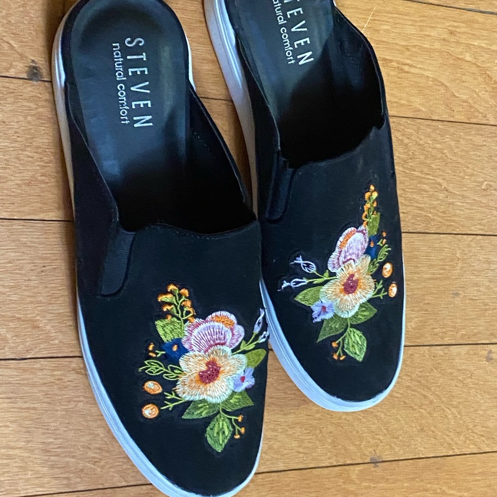 Steven Natural Comfort Floral Slip-On Shoes Sz 11